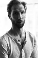 Blake DeLong; oyuncu