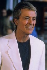 James Darren; James William Ercolani olarak da bilinen Amerikalı oyuncu, yönetmen