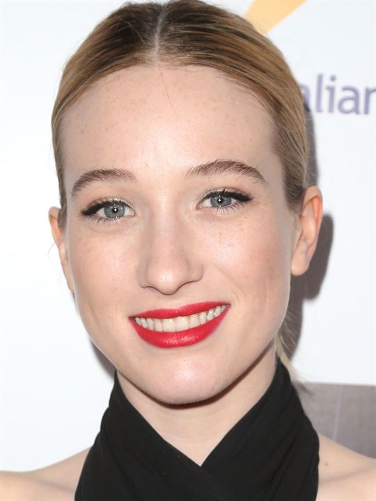 Sophie Lowe; Sheffield,Güney Yorkshire,İngiltere doğumlu İngiliz  oyuncu