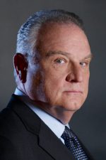 Bill Smitrovich; Amerikalı oyuncu