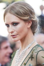 Poppy Delevingne; Londra,İngiltere doğumlu İngiliz  oyuncu