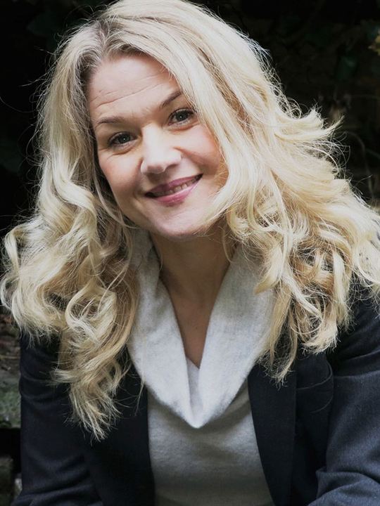 Camilla Strøm-Henriksen; Norveçli  oyuncu, senarist, yönetmen