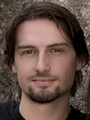 Philip Koch; senarist, yaratıcı, yönetmen