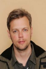 Navot Papushado; İsrailli senarist, yönetmen, yapımcı