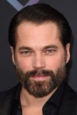 Tim Rozon; Montreal,Québec,Kanada doğumlu Kanadalı  oyuncu