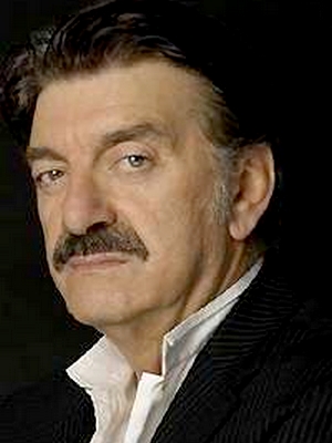 Ünal Silver; oyuncu, creator/showrunner