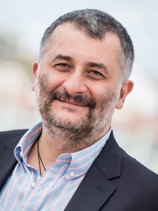 Cristi Puiu; Rumen yönetmen, senarist
