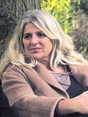 Brigitte Sy; Fransız oyuncu