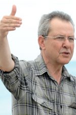 Merzak Allouache; Fransız yönetmen, senarist, yapımcı