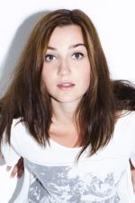 Nina Meurisse; Fransız oyuncu