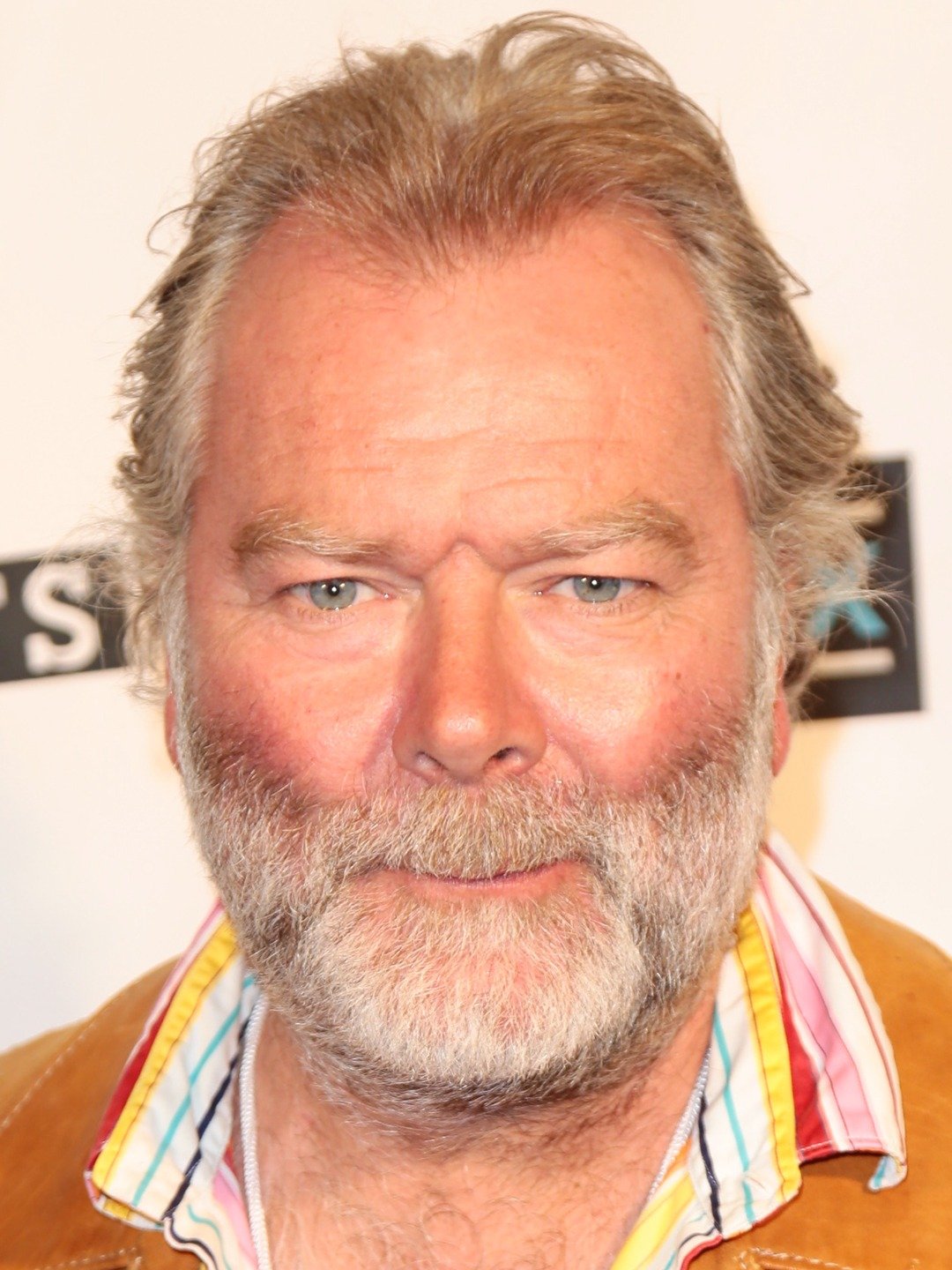 Mark Mitchinson; Londra, İngiltere doğumlu Yeni Zelandalı oyuncu