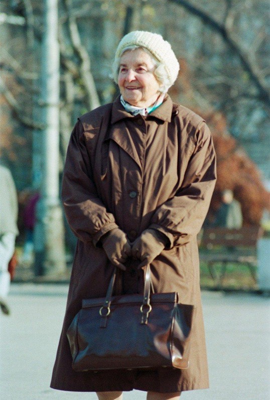 Milada Jezkova; Prag, Çekya doğumlu Çek oyuncu