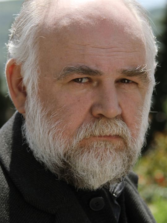 Aleksandar Bercek; Vrdnik, Sırbistan doğumlu Sırp oyuncu