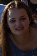 Laine MacNeil; Kanadalı  oyuncu