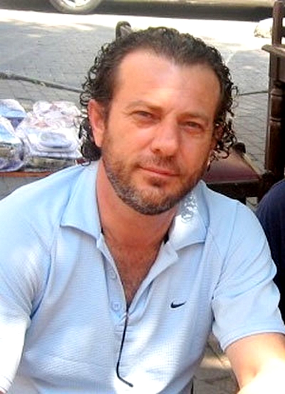 Abdullah Şekeroğlu; Türk oyuncu, senarist, yönetmen