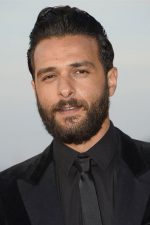 Maxim Nucci; Yodelice olarak da bilinen Fransız oyuncu, besteci