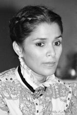 Hilda Koronel; Angeles, Filipinler doğumlu Filipinli oyuncu