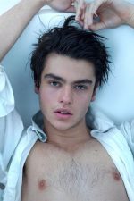 Felix Mallard; Avustralyalı oyuncu