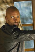 Ricky Whittle; Oldham,Lancashire,İngiltere doğumlu Richard Whittle olarak da bilinen İngiliz oyuncu