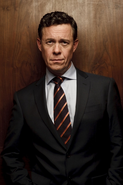 Alex Jennings; Essex,İngiltere doğumlu İngiliz  oyuncu