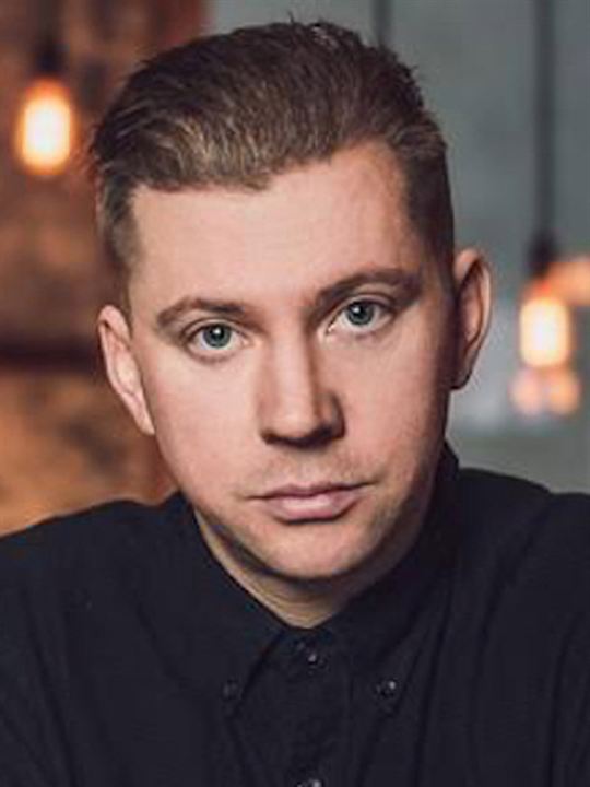 Cody Calahan; senarist, yönetmen, kurgucu