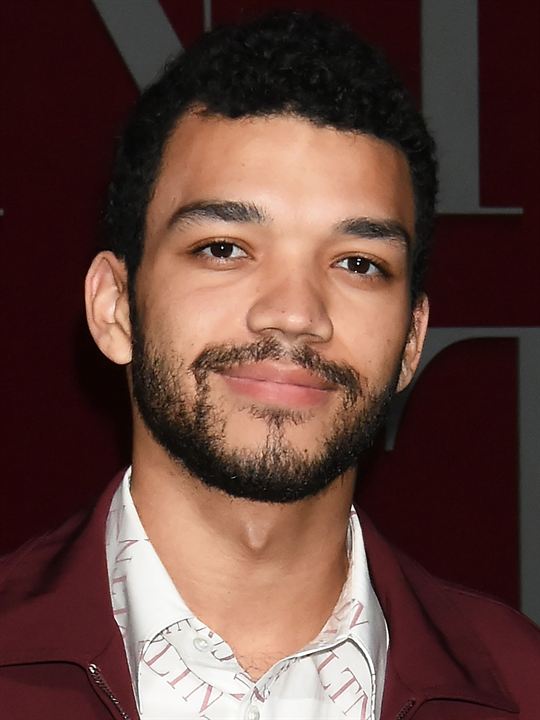 Justice Smith; Justice Elio Smith olarak da bilinen Amerikalı oyuncu