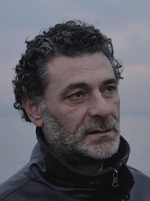 Özcan Varaylı; oyuncu