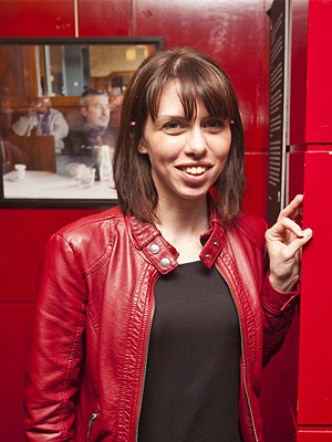 Audrey Grimaud; Fransız basın sorumlusu, yardımcı yönetmen