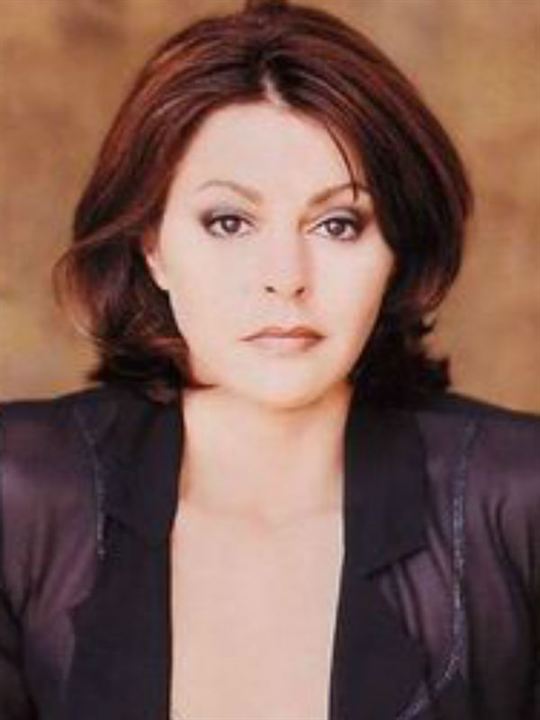 Emma Cleasby; Dent,Cumbria,İngiltere doğumlu İngiliz  oyuncu