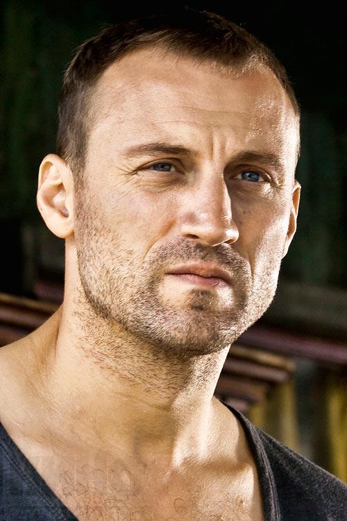 Anatoliy Belyy; Bratslav, Ukrayna doğumlu Ukraynalı oyuncu