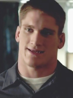 Gralen Bryant Banks; oyuncu