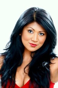 Sue-Lynn Ansari; Singapurlu oyuncu