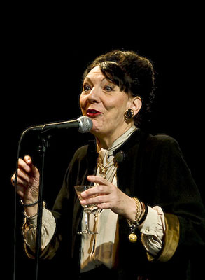 Anne-Marie Loop; Belçikalı oyuncu