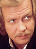 David Soul; David Richard Solberg olarak da bilinen Amerikalı oyuncu, yönetmen