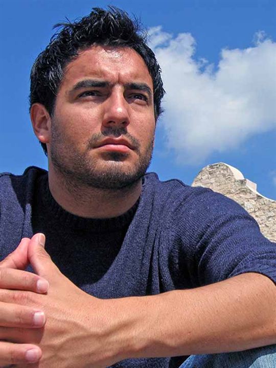 Phillip Guzman; Amerikalı yönetmen, yapımcı