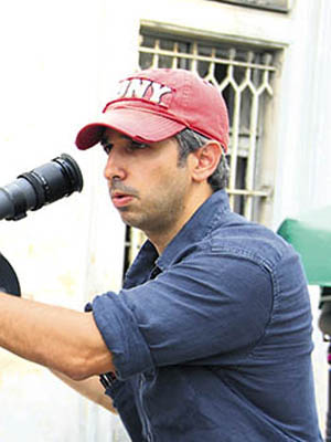 Erol Özlevi; Türk yönetmen, creator/showrunner