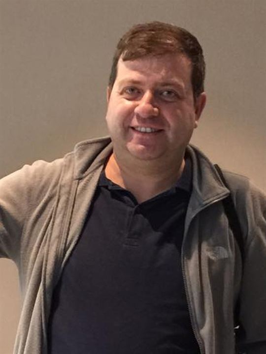 İsmail Hakkı Koç; Türk senarist, yönetmen