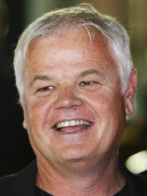 Darrell James Roodt; yönetmen, senarist