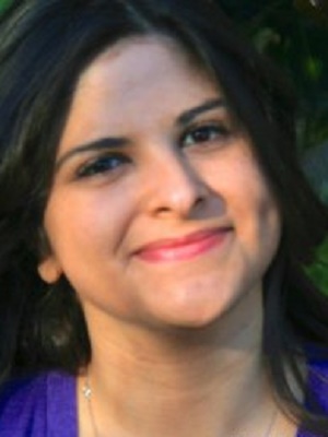 Esra Saydam; Türk senarist, yönetmen, oyuncu yönetmeni