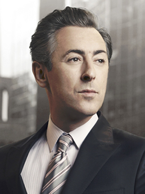 Alan Cumming; Aberfeldy,Perthshire,İskoçya doğumlu İskoç oyuncu, idari yapımcı, senarist