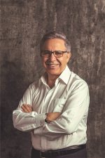 Zülfü Livaneli; Türk besteci, müzisyen, senarist