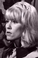 Luana Anders; Luana Margo Anderson olarak da bilinen Amerikalı oyuncu