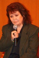 Iga Cembrzynska; Radom, Polonya doğumlu Polonyalı  oyuncu, besteci