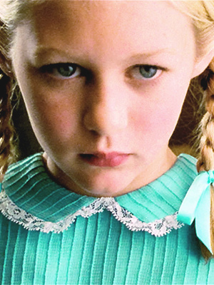 Ryan Simpkins; Ryan Elise Simpkins olarak da bilinen Amerikalı oyuncu