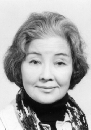 Tanie Kitabayashi; Reiko Ando olarak da bilinen Japon oyuncu