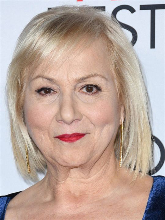 Mimi Leder; Miriam Leder olarak da bilinen Amerikalı yönetmen, idari yapımcı