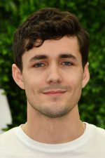 Jonah Hauer-King; Westminster,Londra,İngiltere doğumlu İngiliz oyuncu