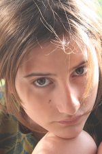 Lola Creton; Fransız, oyuncu