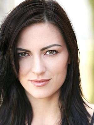 Monique Ganderton; Kanadalı  oyuncu, dublör, dublör koordinatörü