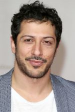 Fahri Yardım; Hamburg, Almanya doğumlu Alman oyuncu